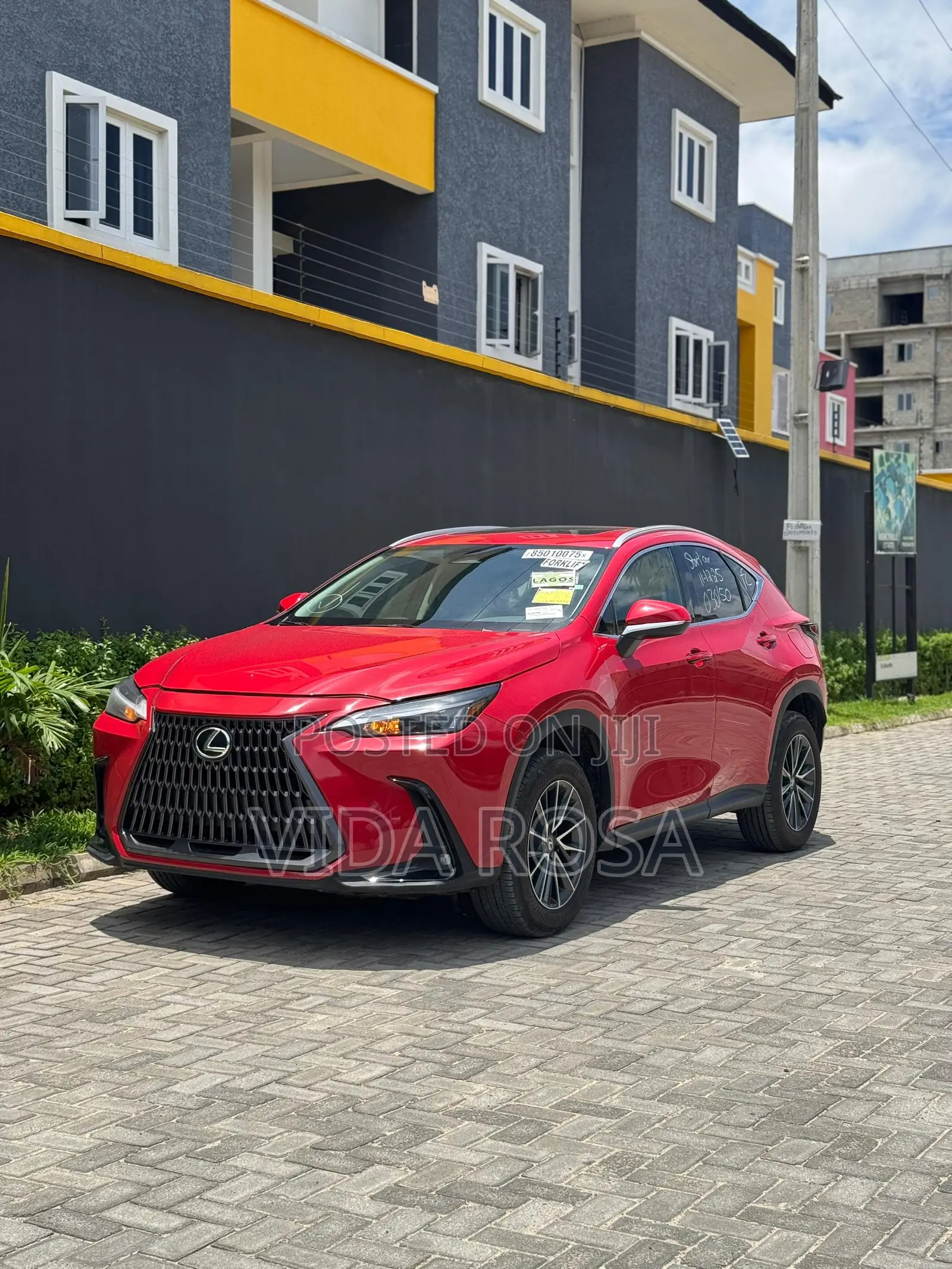 Lexus NX 250 Premium AWD 2025 Red