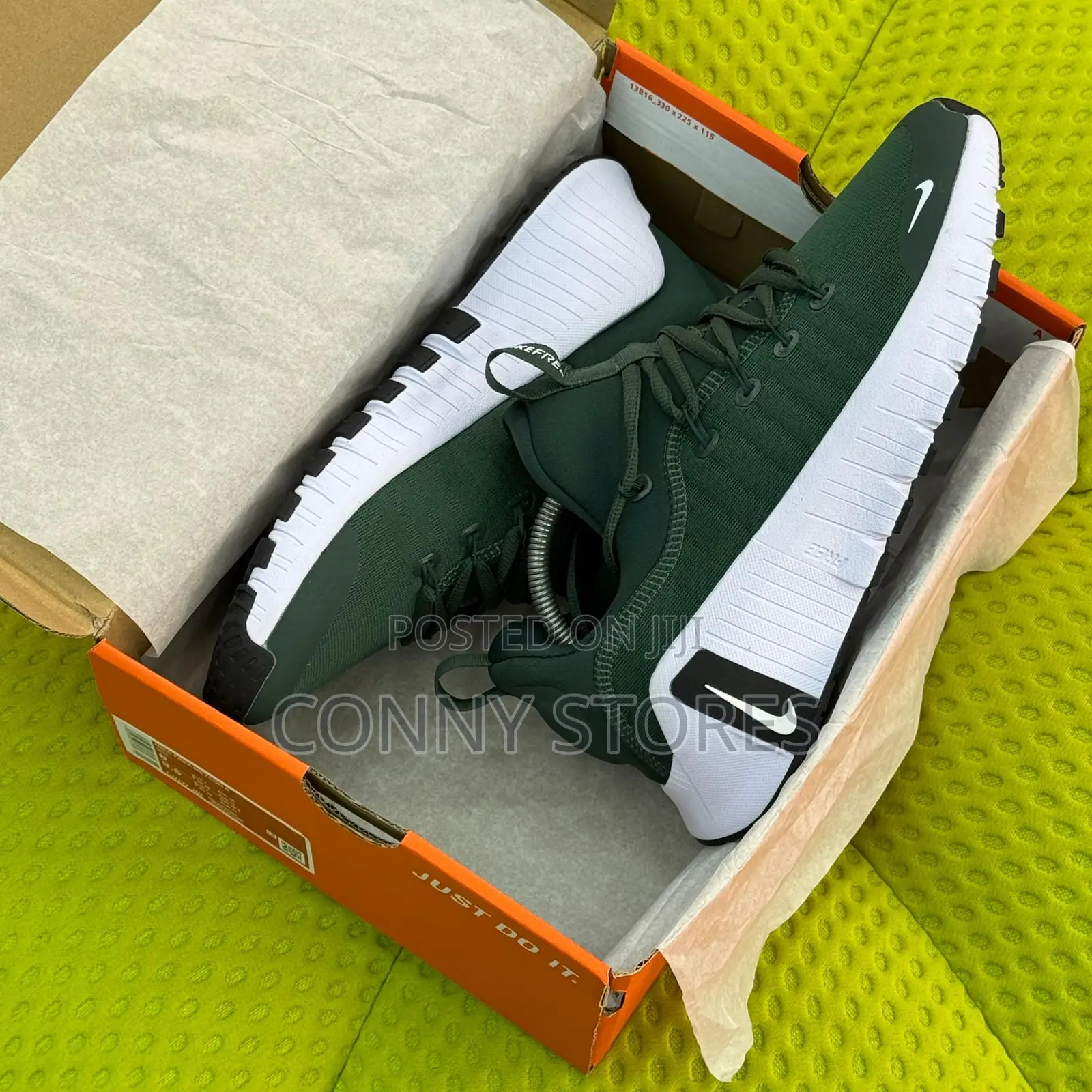 Nike Free Metcon 6 “Pro Green White” Now Available in Store