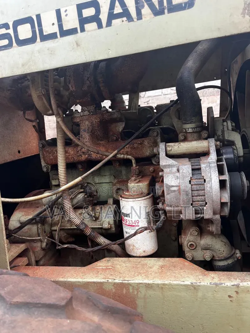 Ingersoll Rand Sd 100 Vibratory Compactor Roller - Company Use