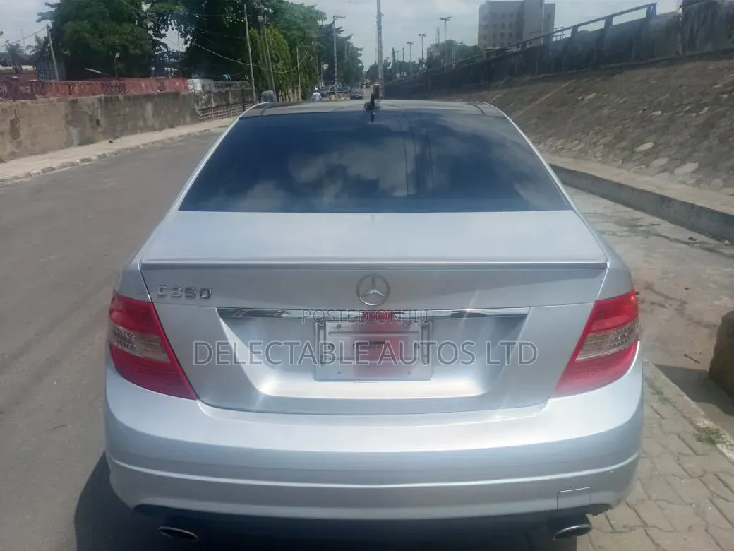 Mercedes-Benz 200 2008 Silver