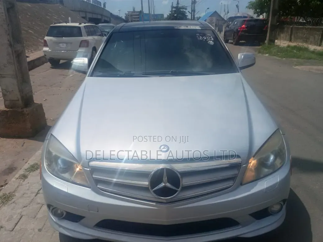 Mercedes-Benz 200 2008 Silver
