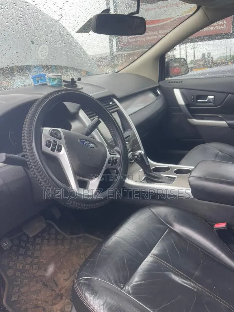 Ford Edge 2012 Silver