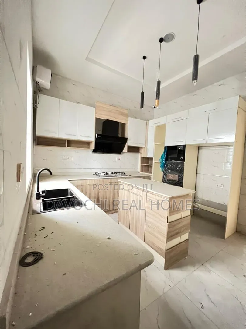 4bdrm Duplex in VGC / Ajah for rent