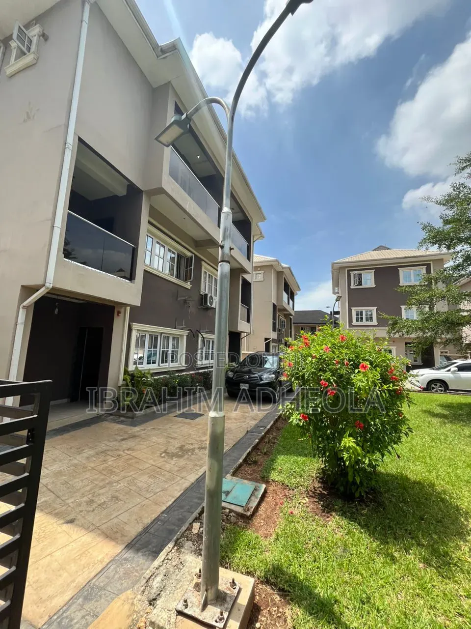 4bdrm Duplex in Ikeja Gra for rent