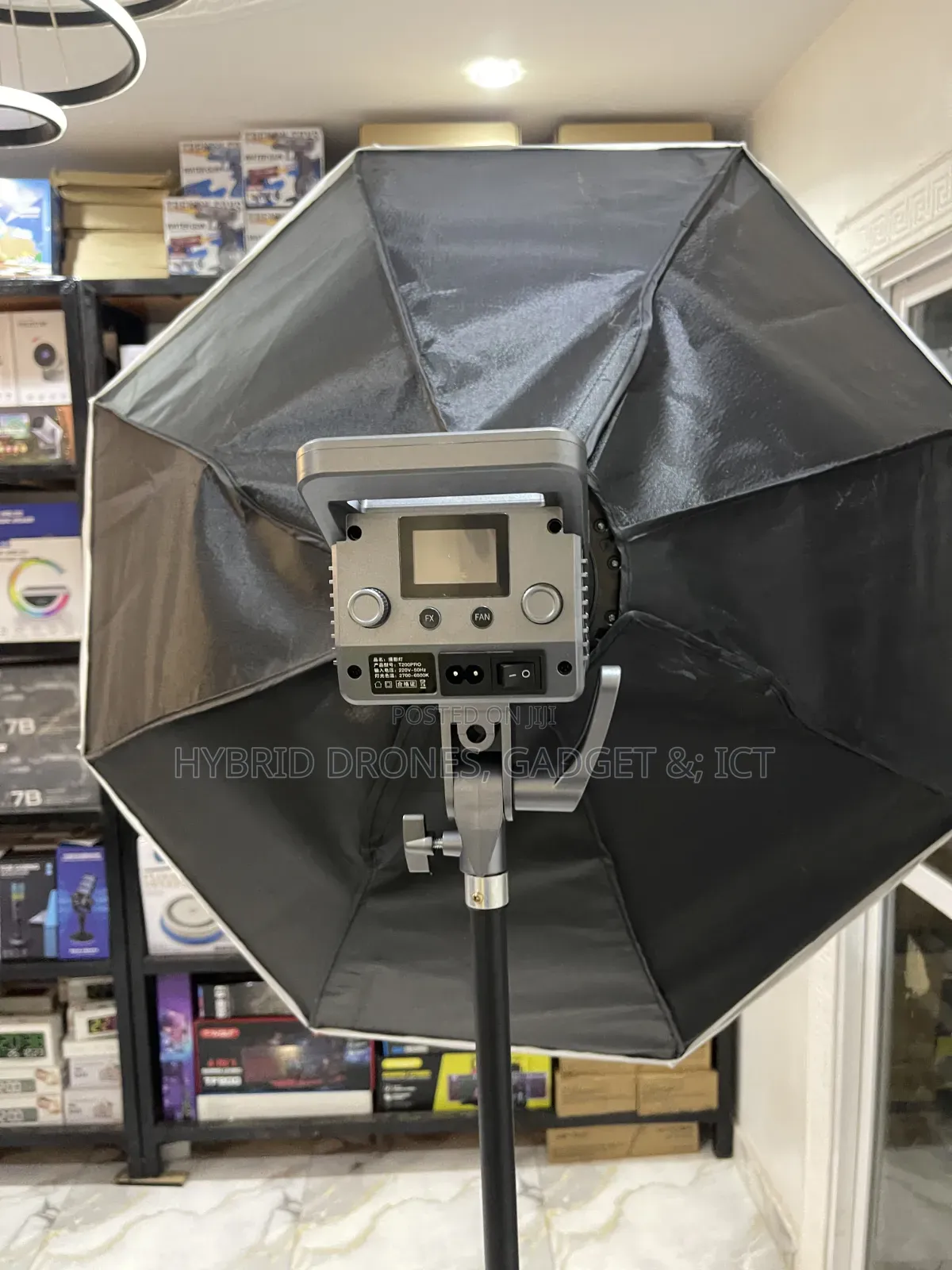 90cm Softbox Octagon for Video Content