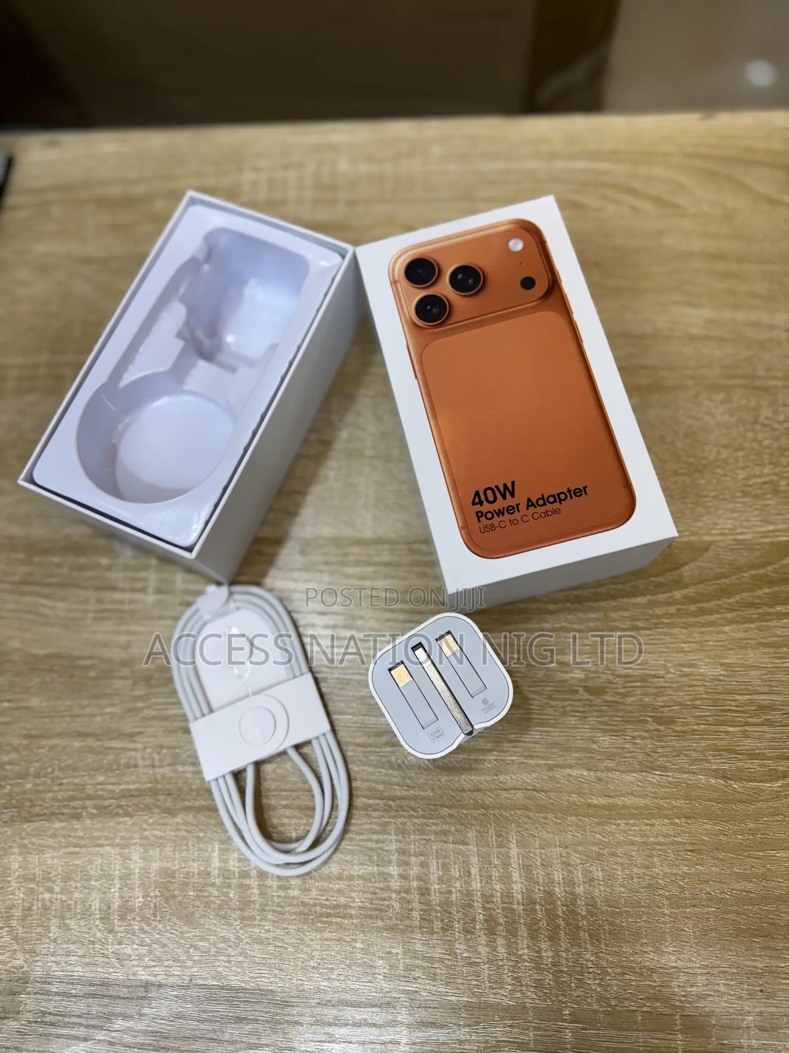 40w iPhone 17promax Power Adapter C to C