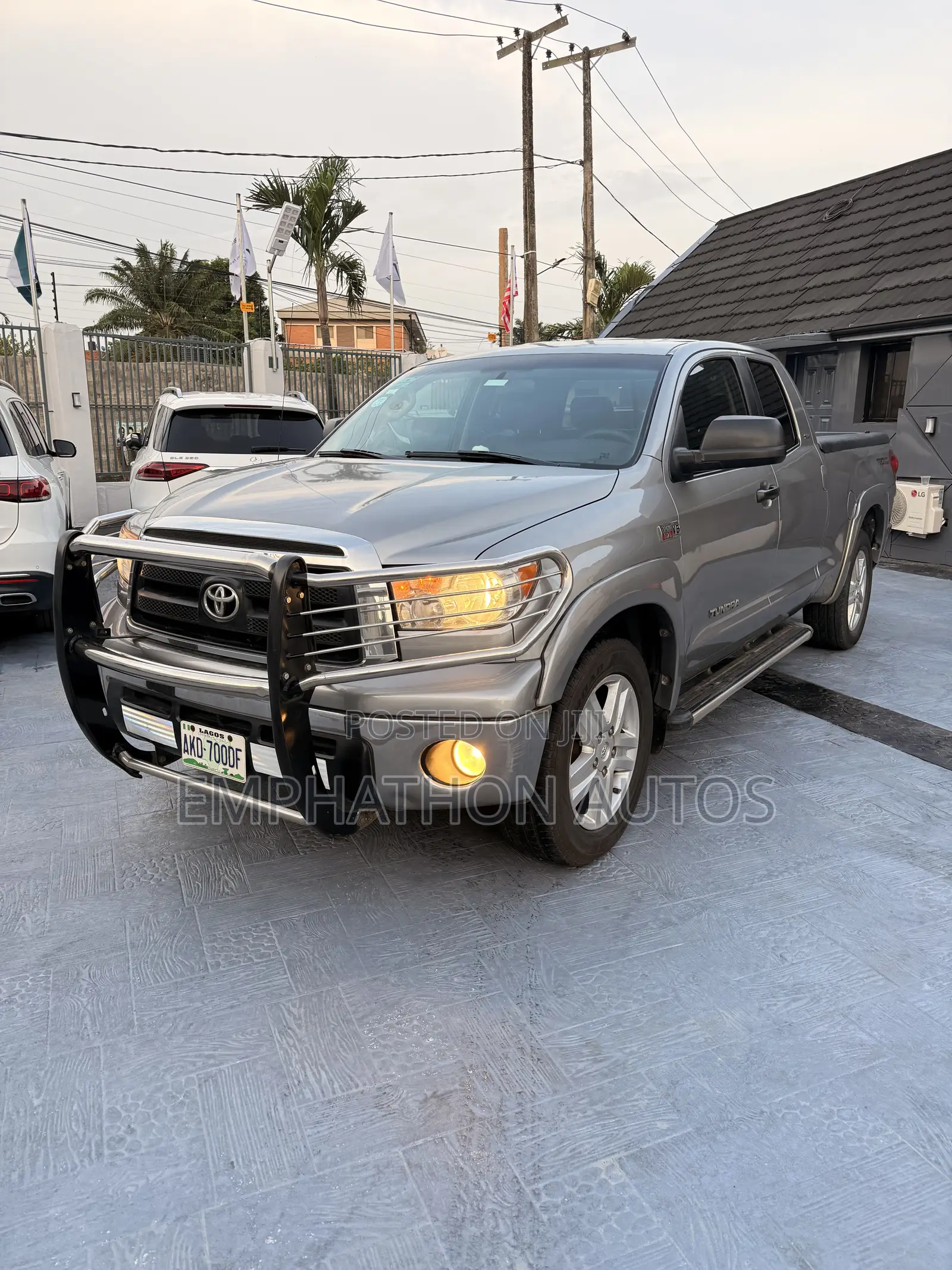 Toyota Tundra 2008 Silver