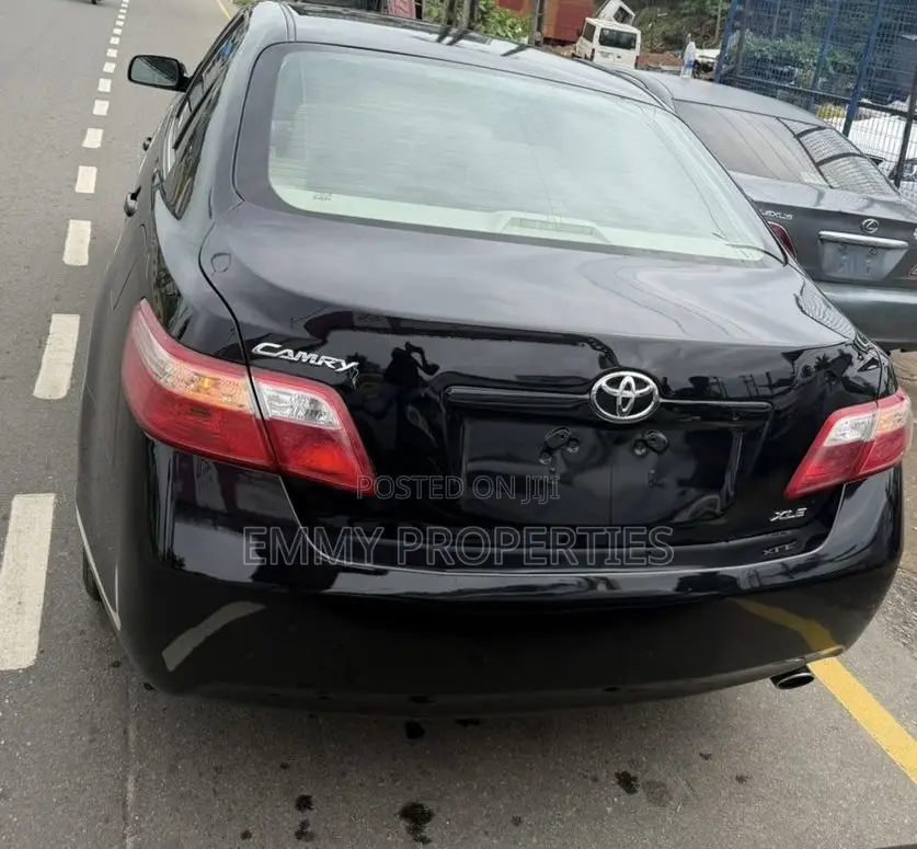 Toyota Camry 2.4 XLE 2008 Black