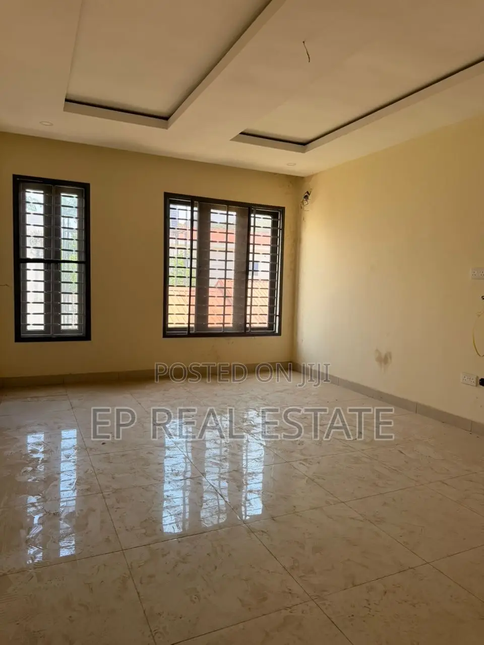 4bdrm Duplex in Maitama for sale