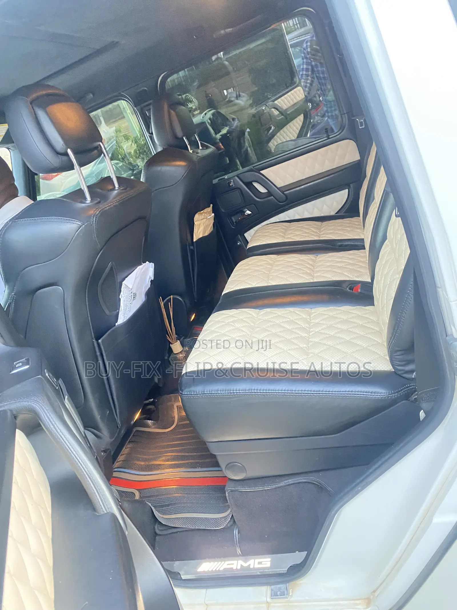 Mercedes-Benz G-Class G63 AMG 4dr SUV 4WD (5.5L 8cyl Turbo 7A) 2014