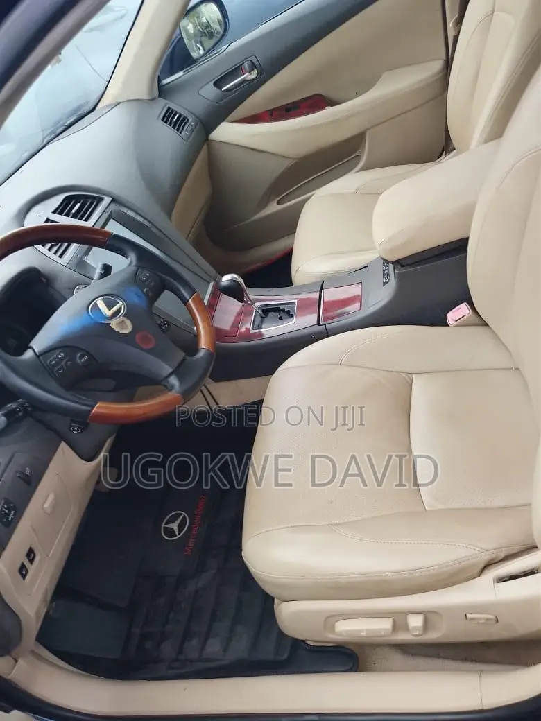 Lexus ES 350 2011 Black