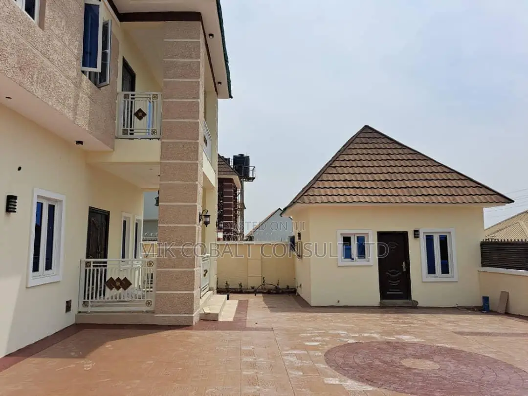 4bdrm Duplex in Mini Estate, Lokogoma for sale