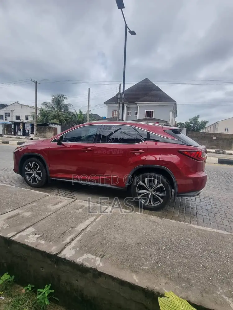 Lexus RX 350 FWD 2017 Red