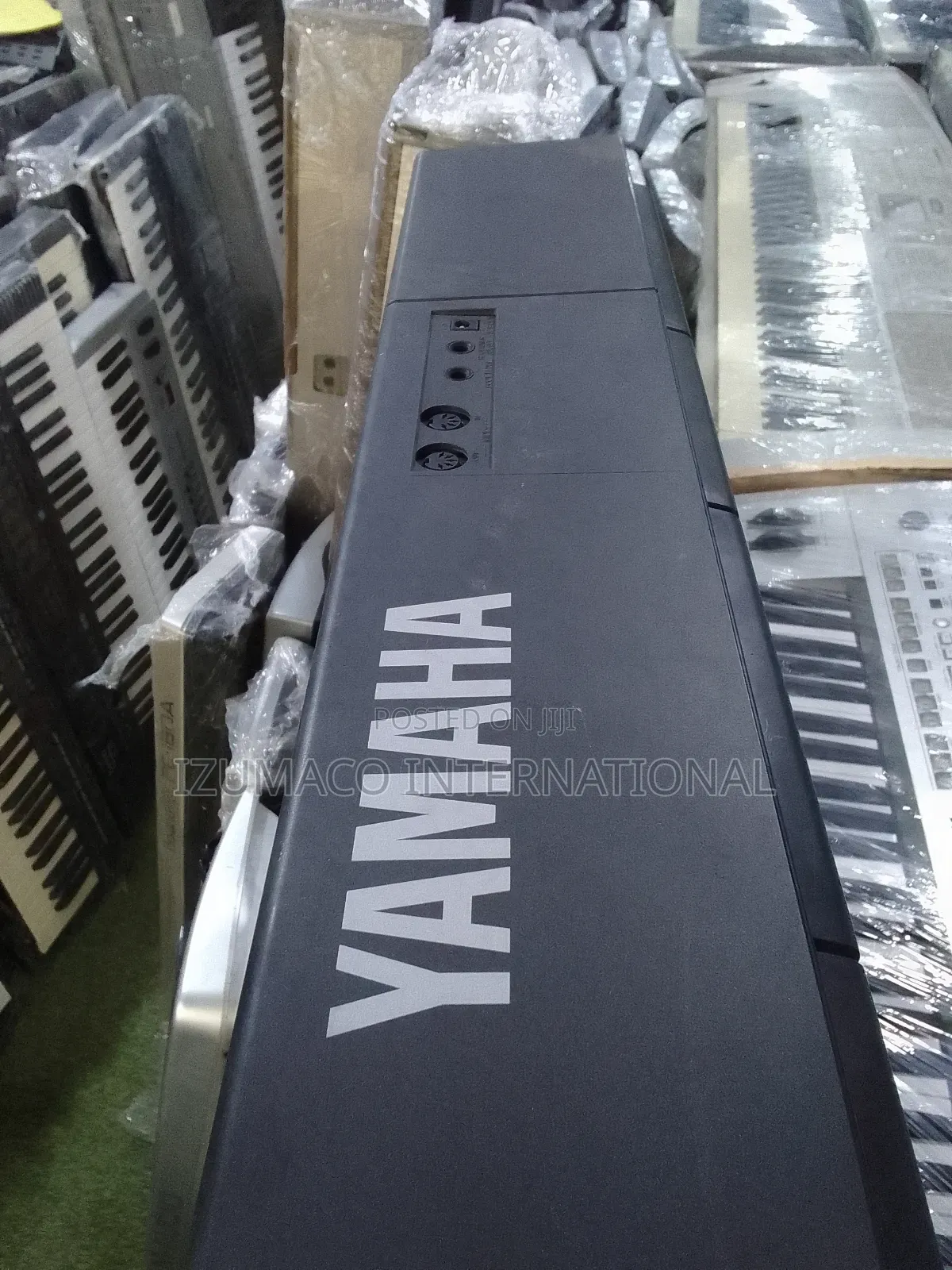 Yamaha PSR-500 Portable Keyboard With Pitch Bend – Neat Uk Used