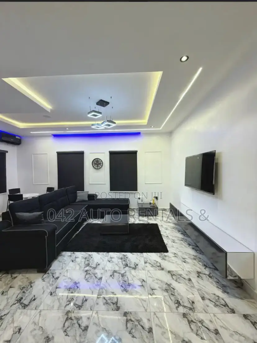 1 Bedroom Apartment With 24/7 Bedroom A.C Alexa in Jahi / Katampe