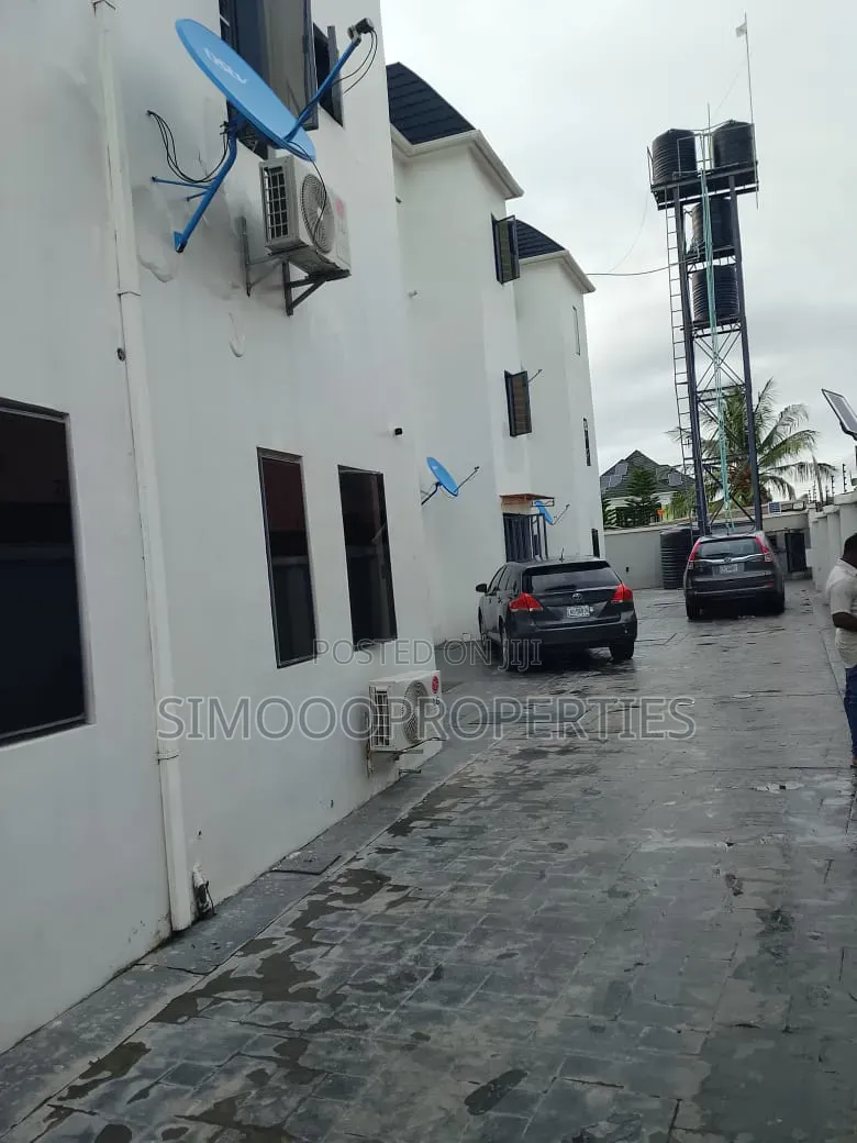 2bdrm Block of Flats in Ogunfayo, Ibeju for rent