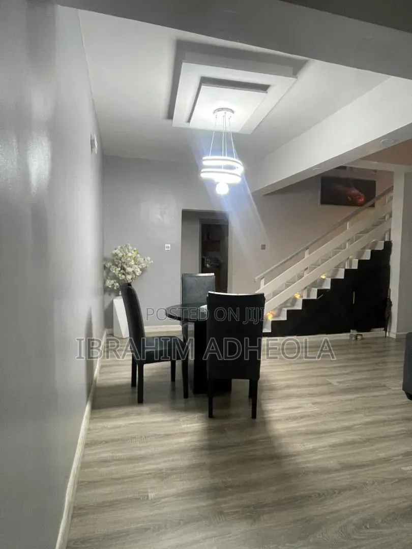 4bdrm Duplex in Lekki-Phase-1 for sale