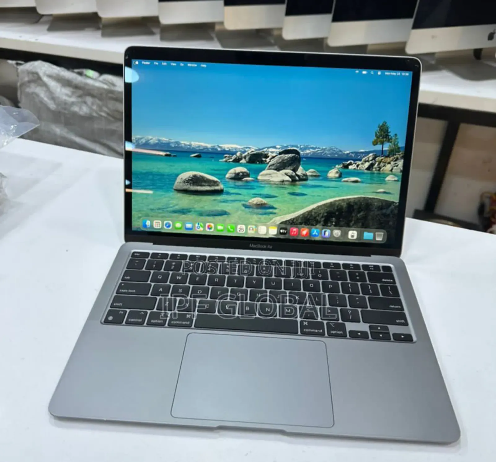 Laptop Apple MacBook Air 2020 8GB Apple M1 SSD 512GB