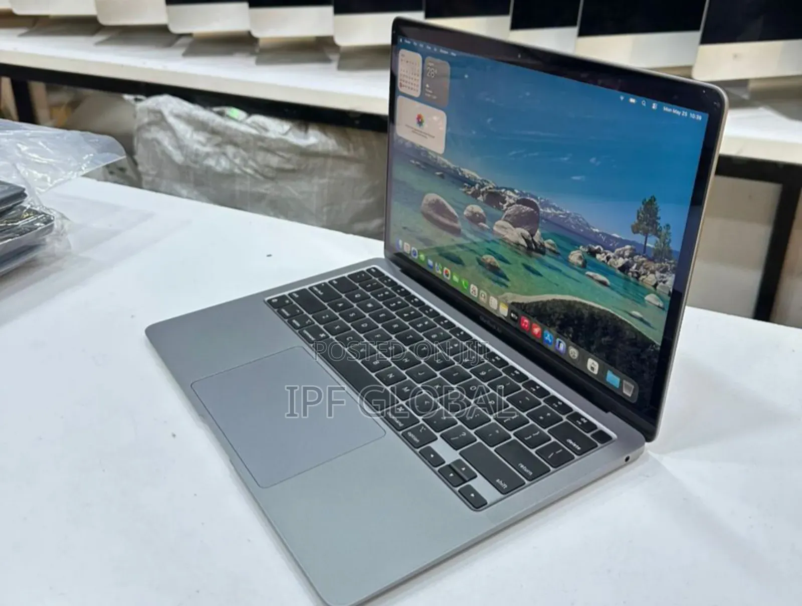 Laptop Apple MacBook Air 2020 8GB Apple M1 SSD 512GB