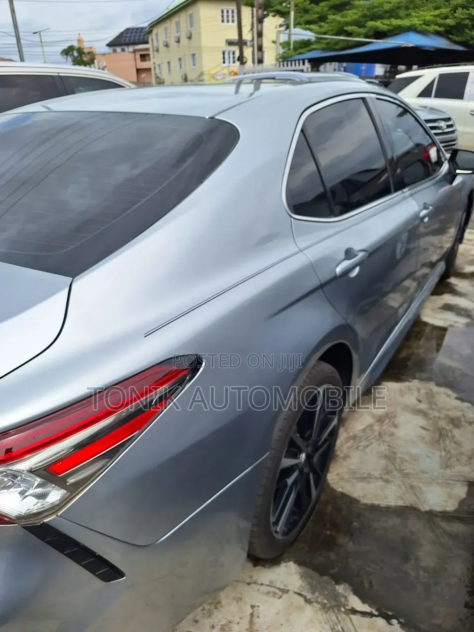 Toyota Camry XSE FWD (2.5L 4cyl 8AM) 2018 Silver