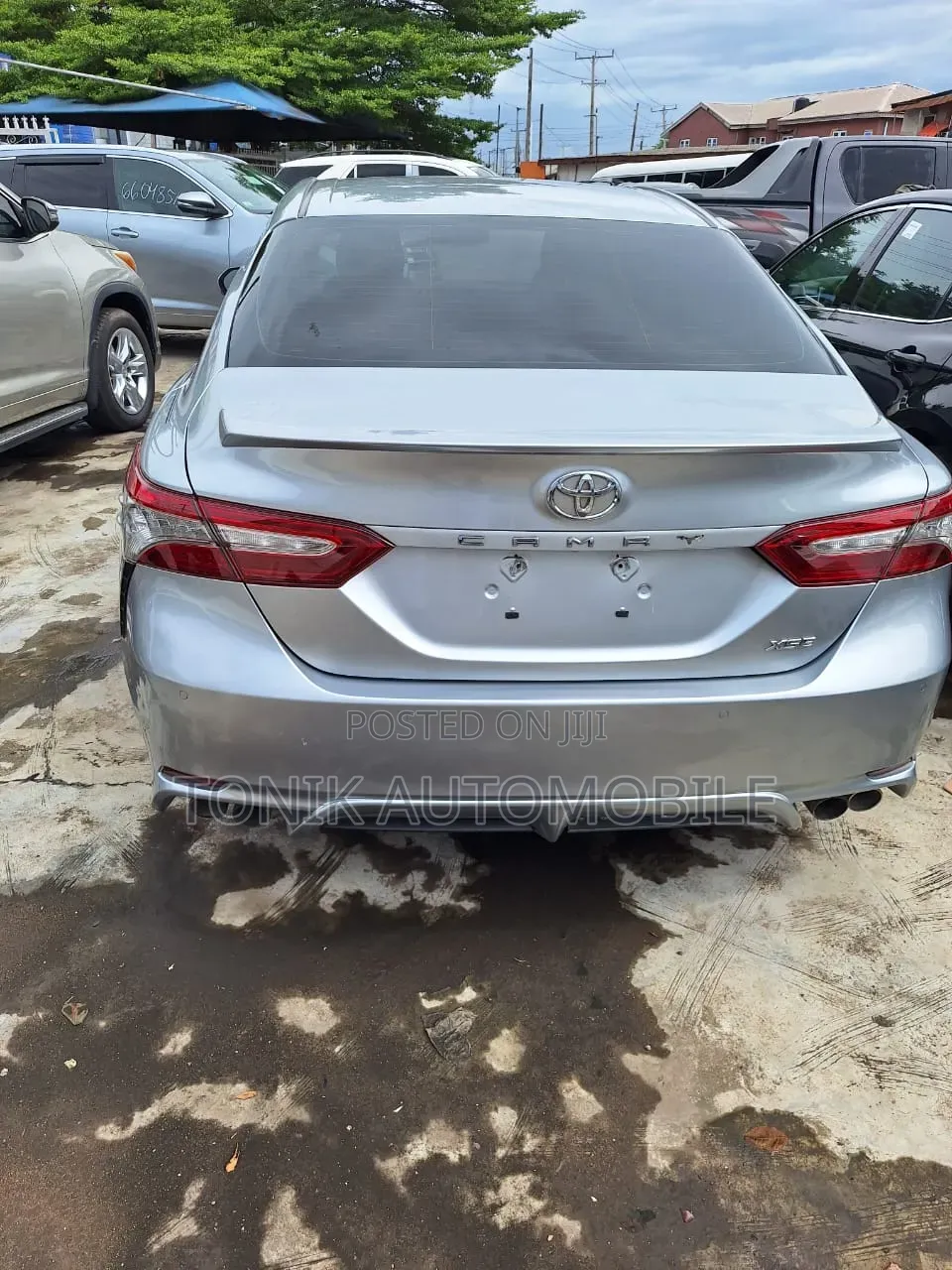 Toyota Camry XSE FWD (2.5L 4cyl 8AM) 2018 Silver
