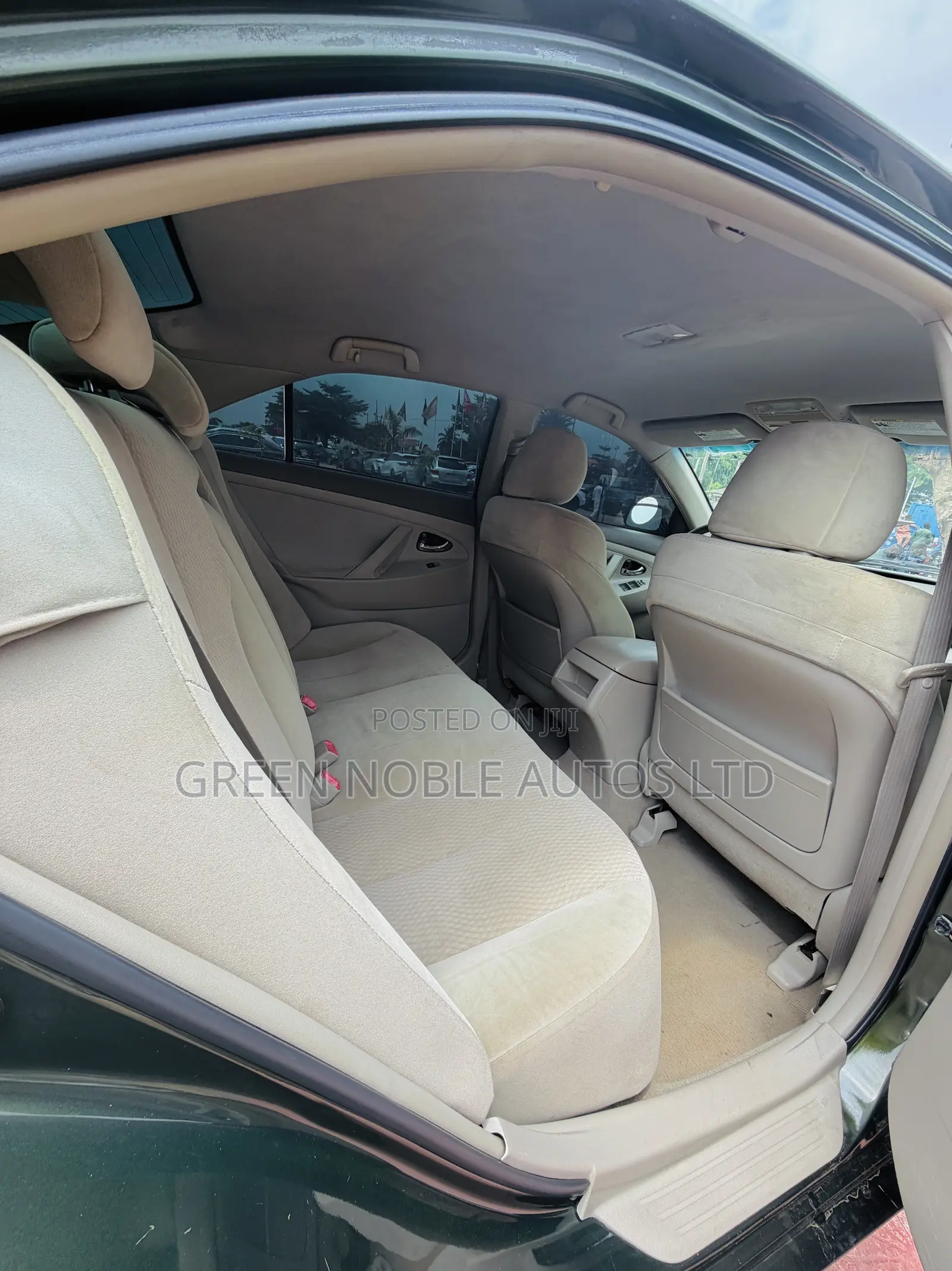 Toyota Camry 2010 Green