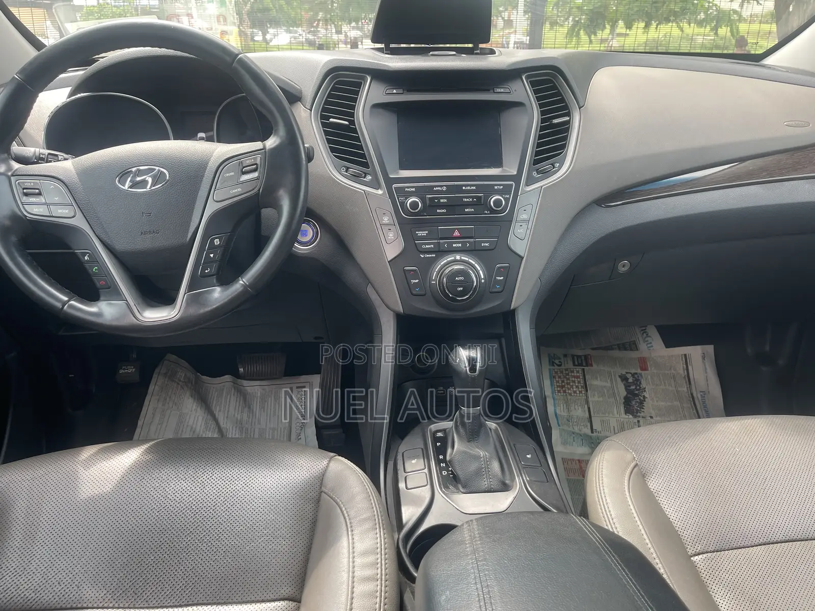 Hyundai Santa Fe SE AWD 2017 Black