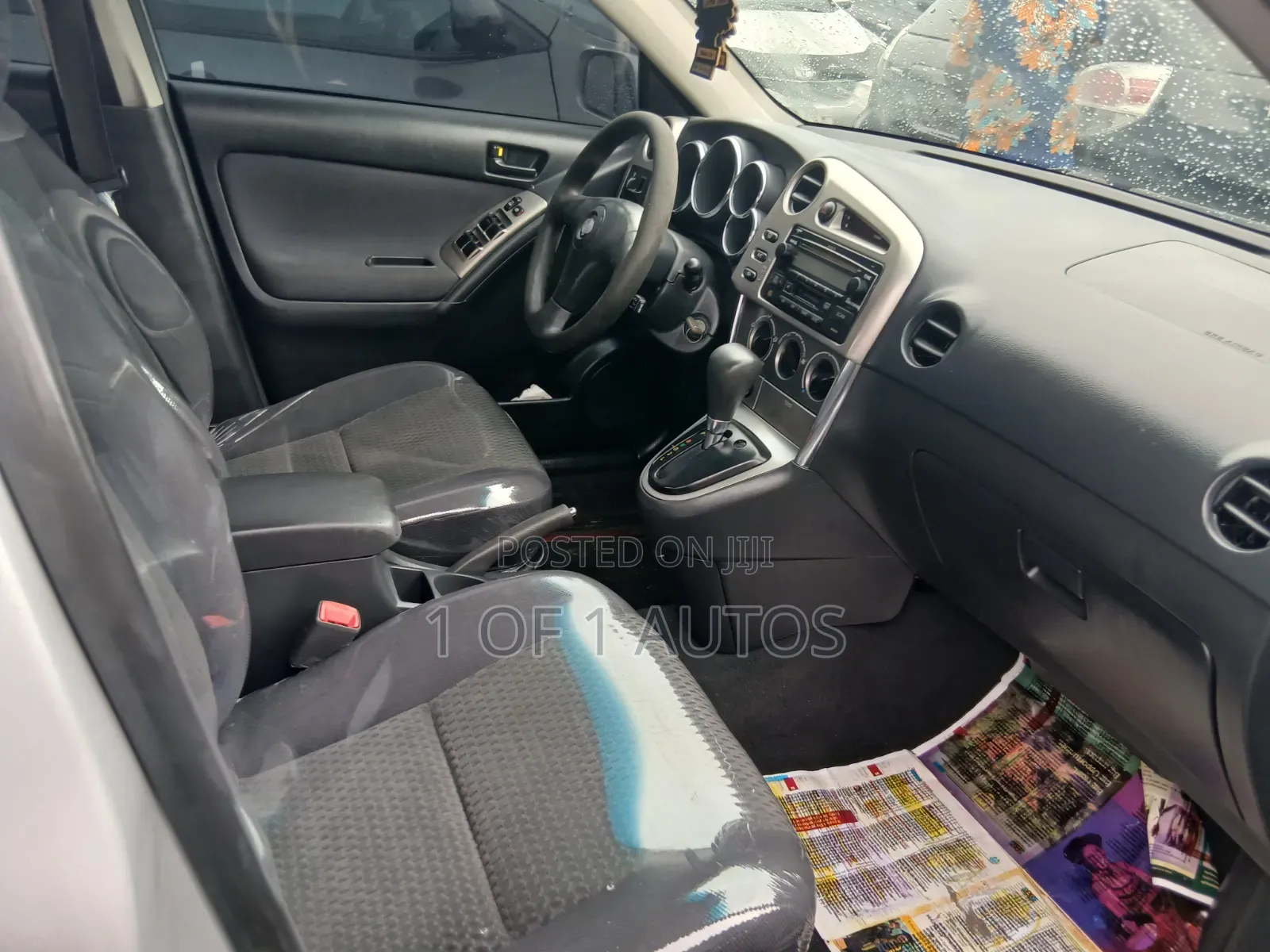 Toyota Matrix Hatchback FWD (1.8L 4cyl 5M) 2006 Silver