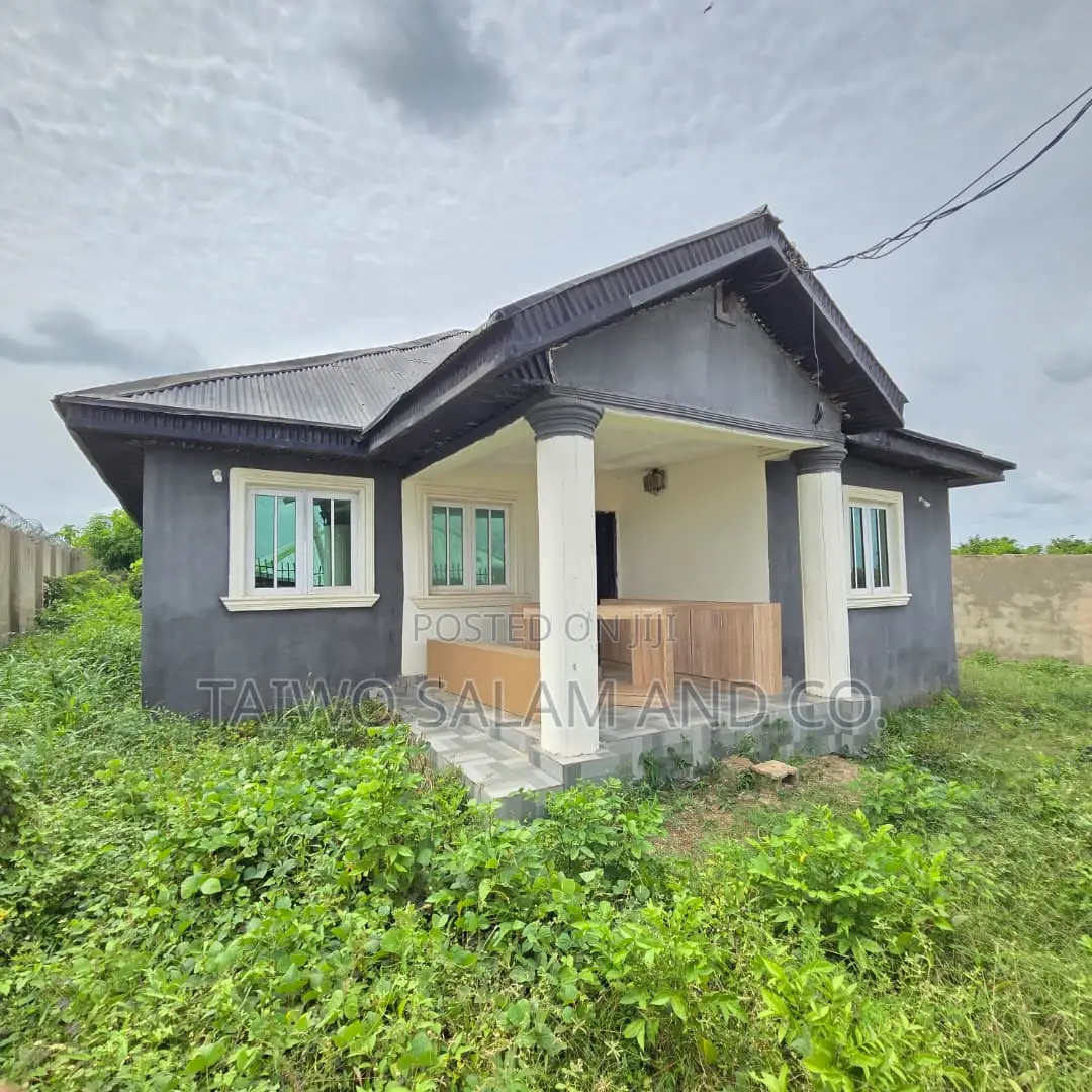 3bdrm Apartment in Moniya for rent