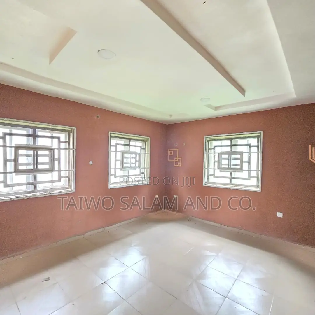 3bdrm Apartment in Moniya for rent