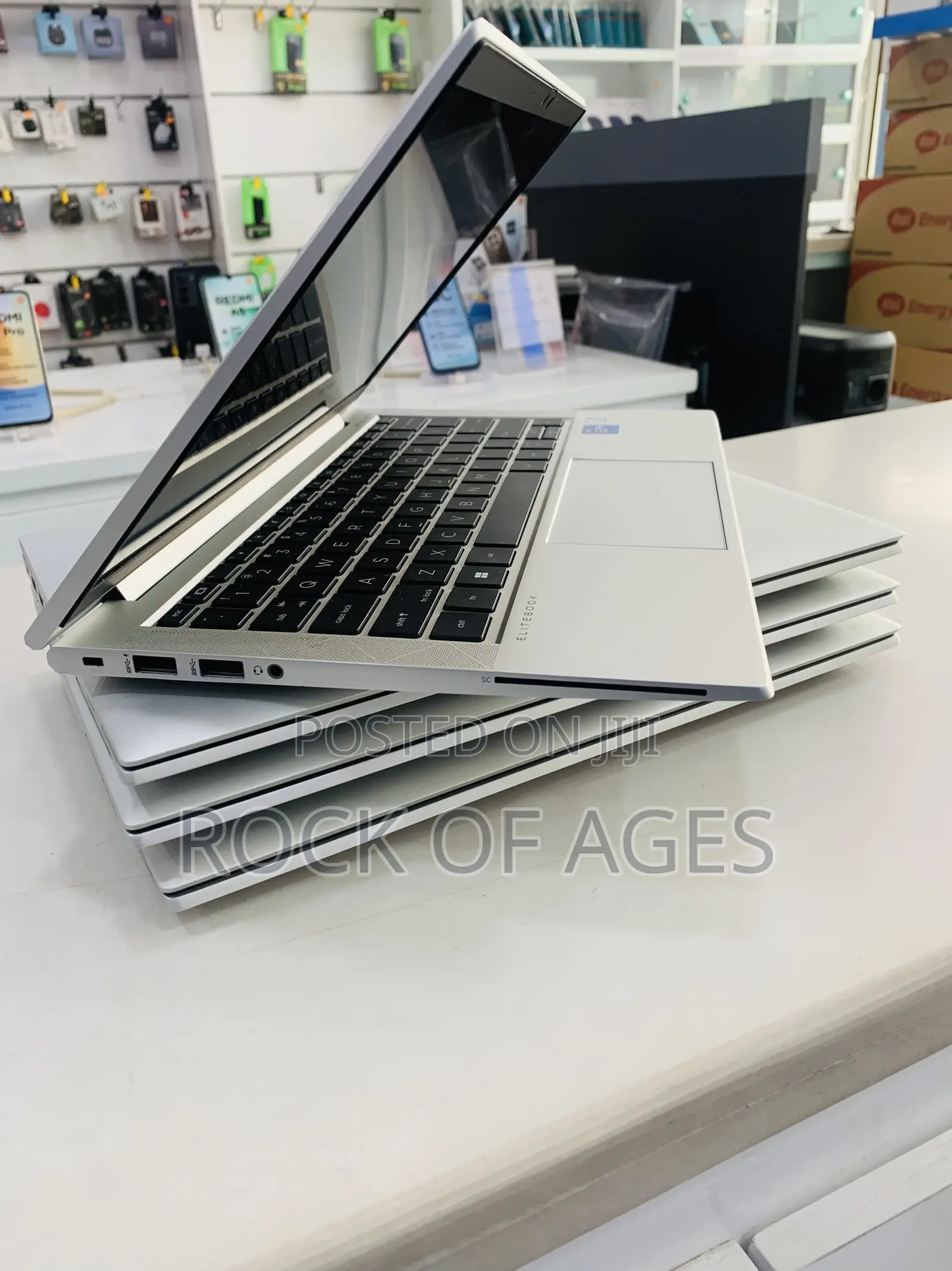 Laptop HP EliteBook 830 G8 16GB Intel Core i7 SSD 512GB
