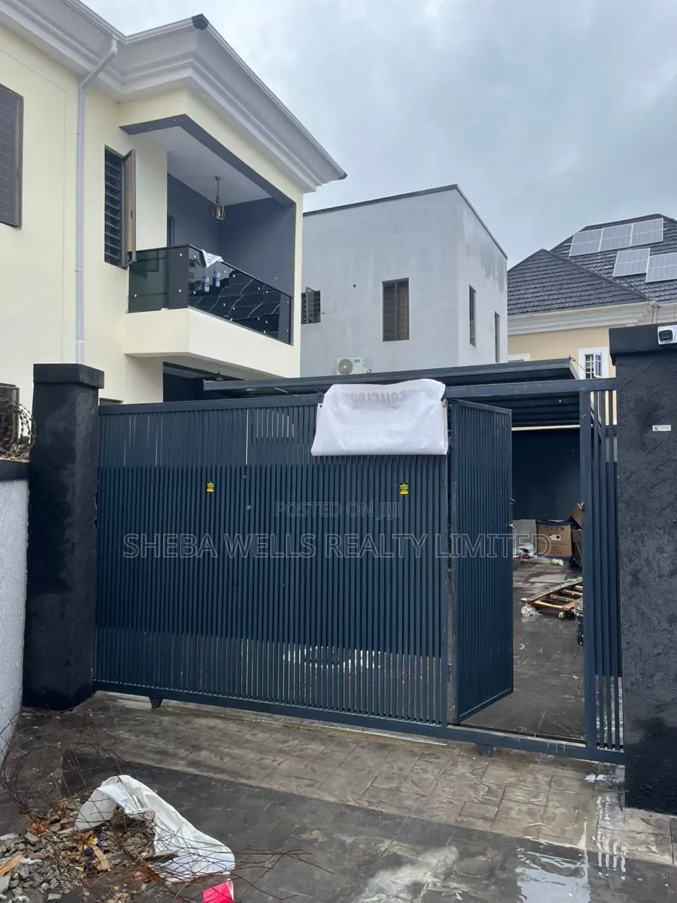 5bdrm Duplex in Omole Phase 2 for sale