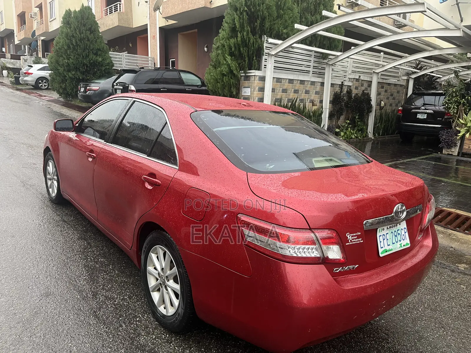 Toyota Camry 2010 Red