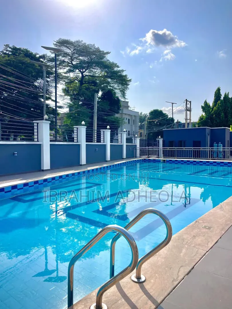Furnished 4bdrm Apartment in Ikeja Gra for rent