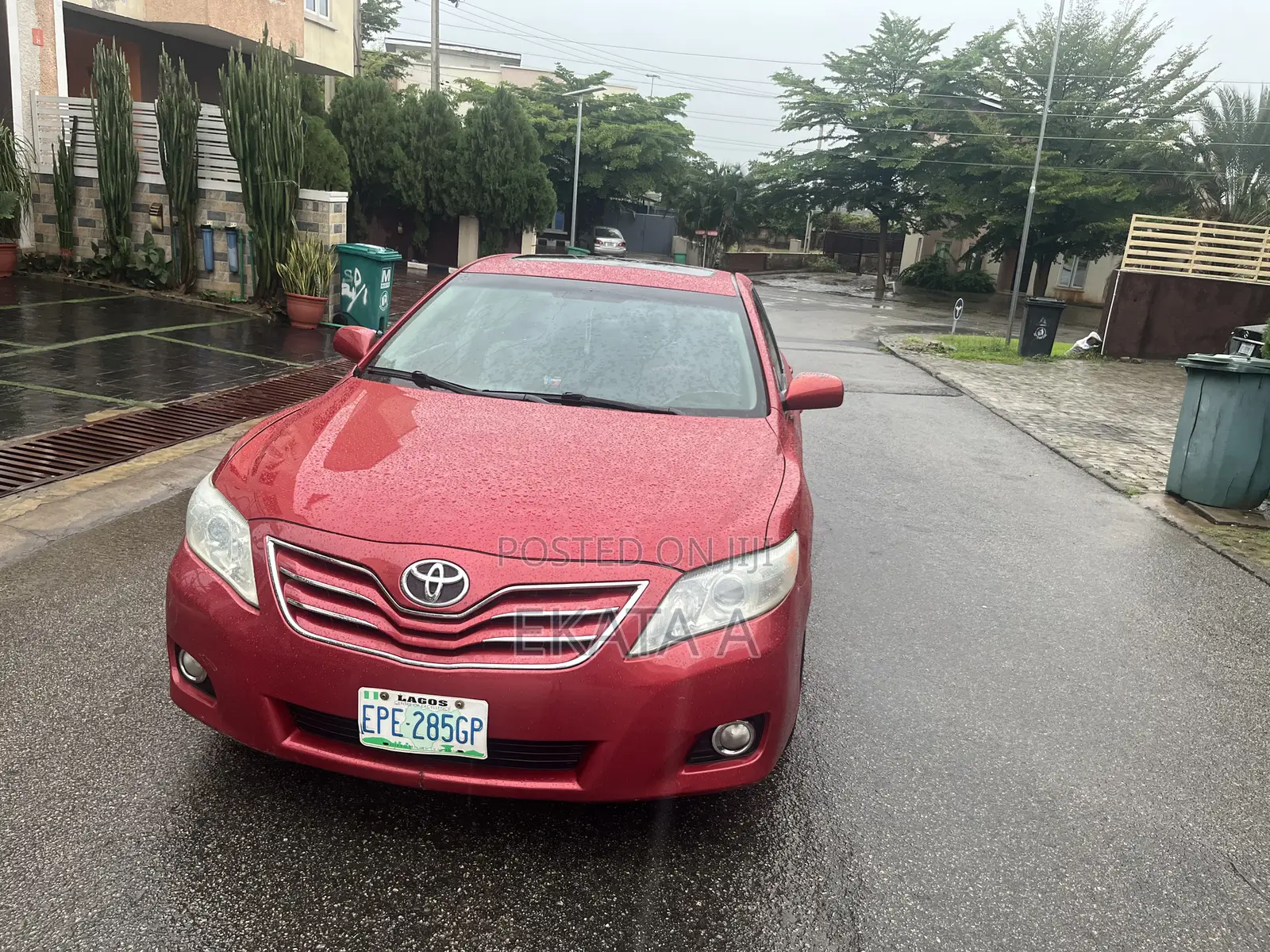 Toyota Camry 2010 Red