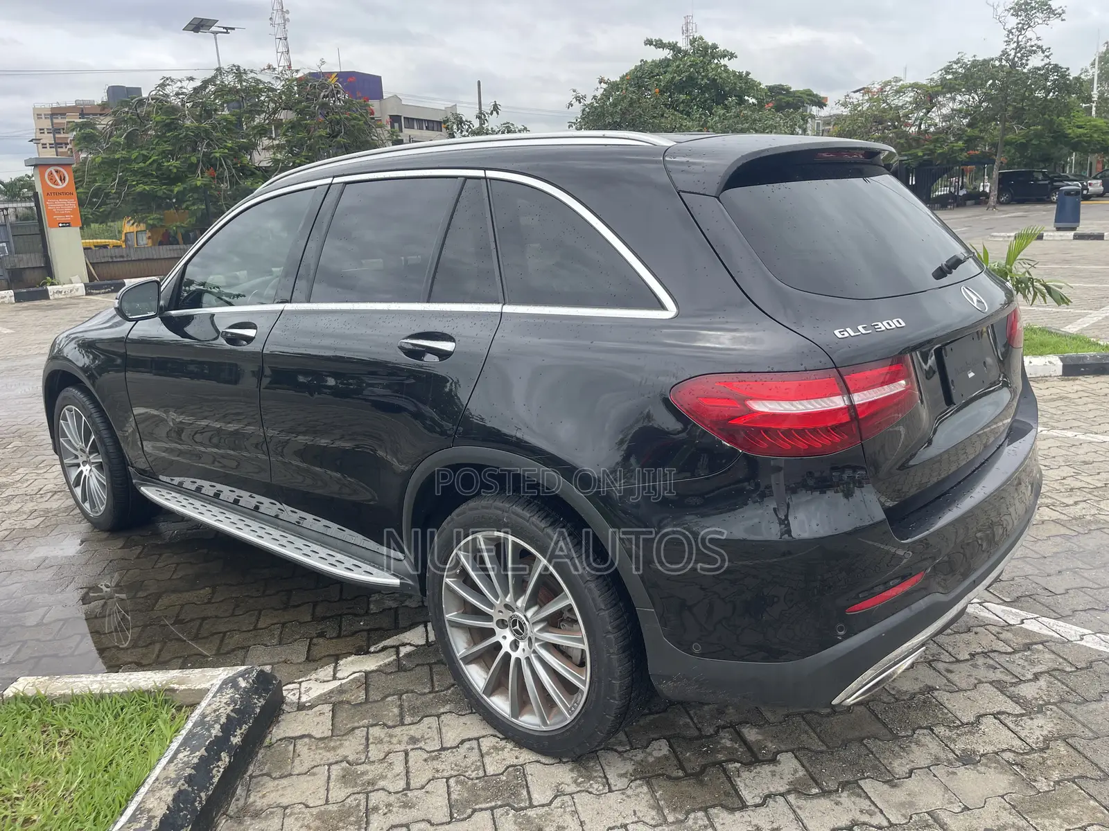 Mercedes-Benz GLC-Class 2019 Black