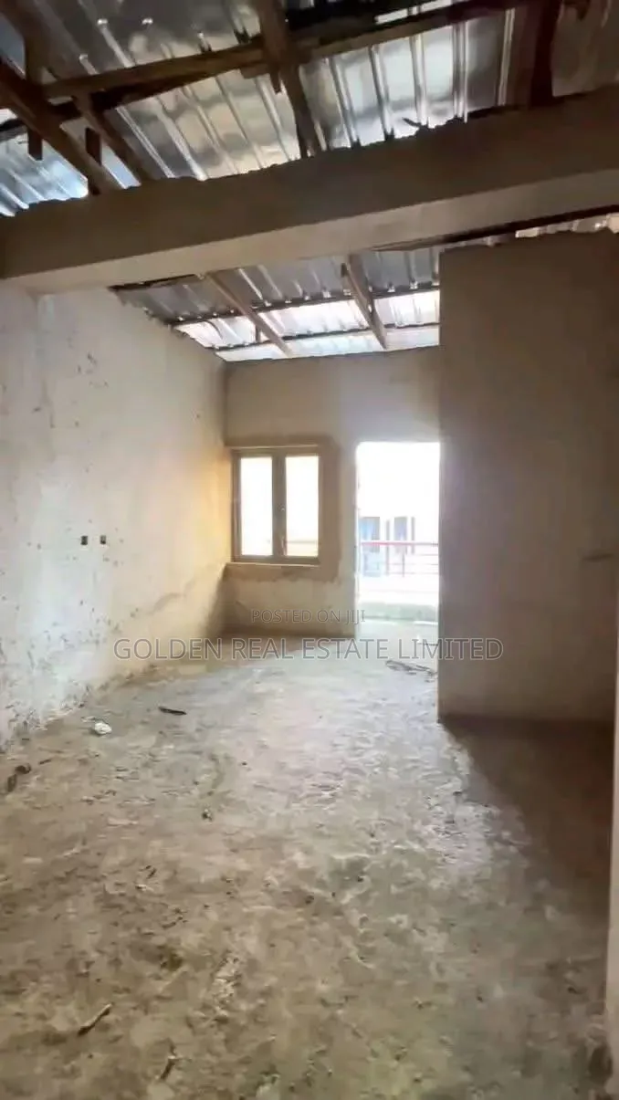 4bdrm House in Life Camp for sale
