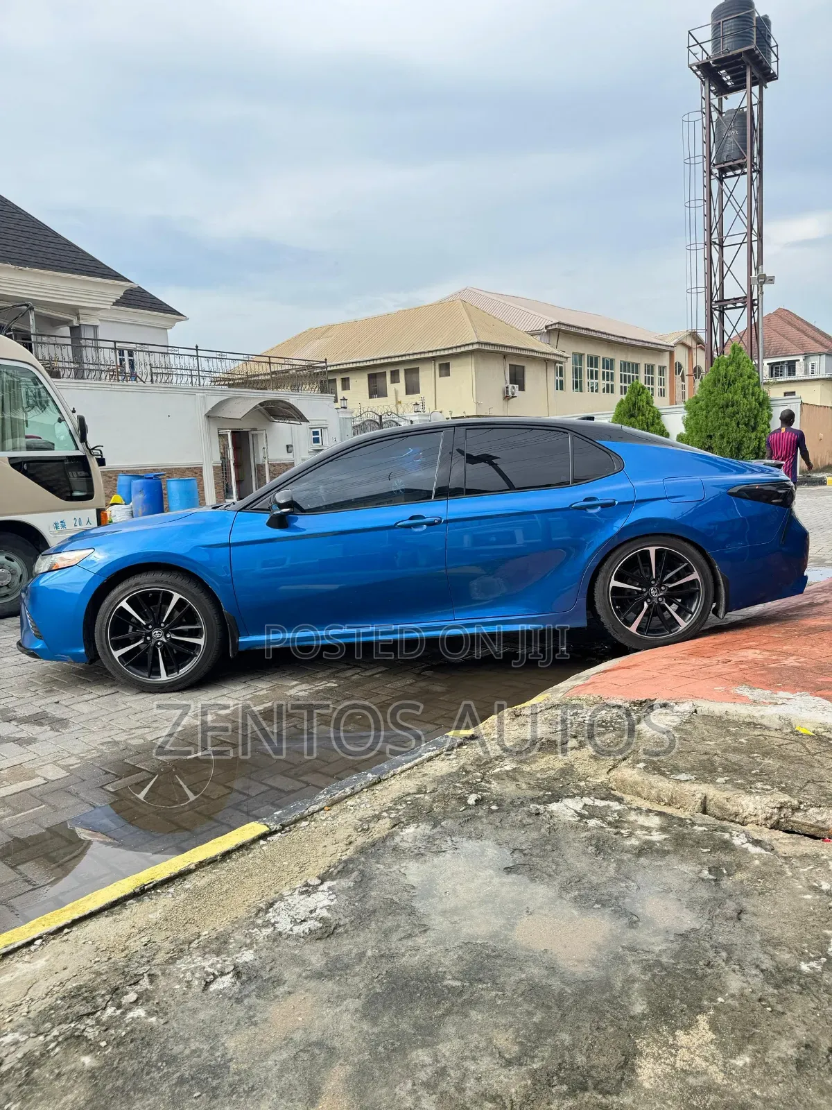 Toyota Camry XSE FWD (2.5L 4cyl 8AM) 2018 Blue