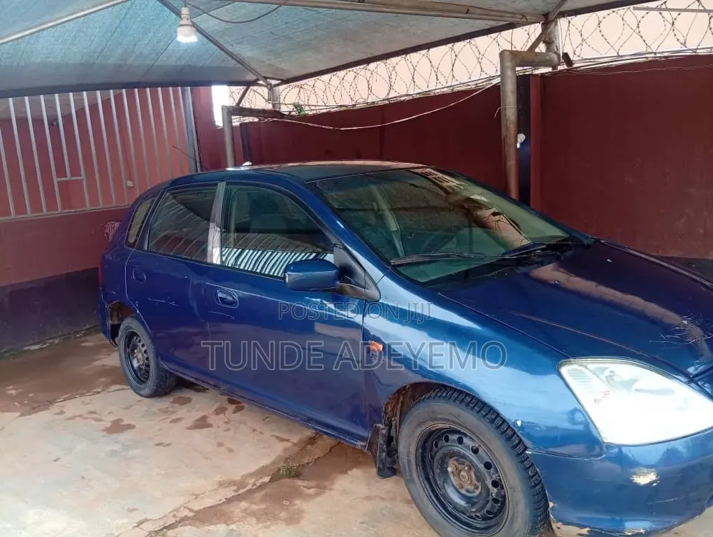 Honda Civic 2005 Blue