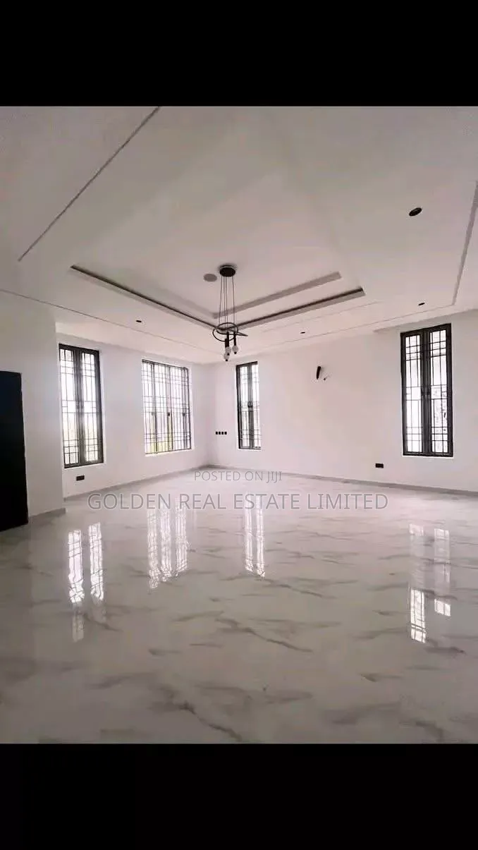 4bdrm Duplex in Apo Resettlement for sale
