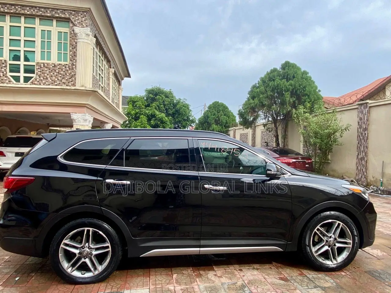 Hyundai Santa Fe Limited Ultimate AWD 2017 Black
