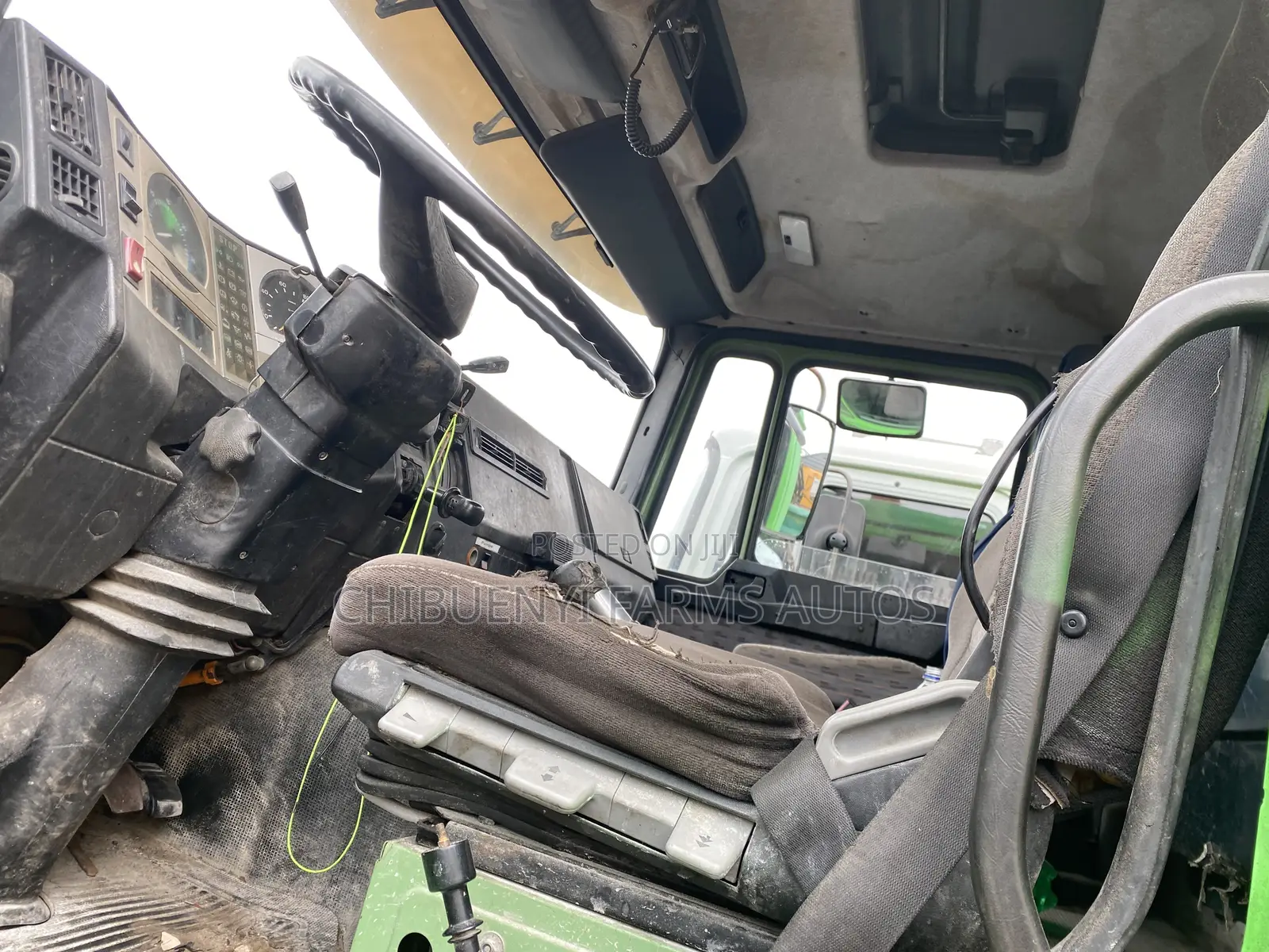 Man Diesel 6tyres Tipper + Hyiab