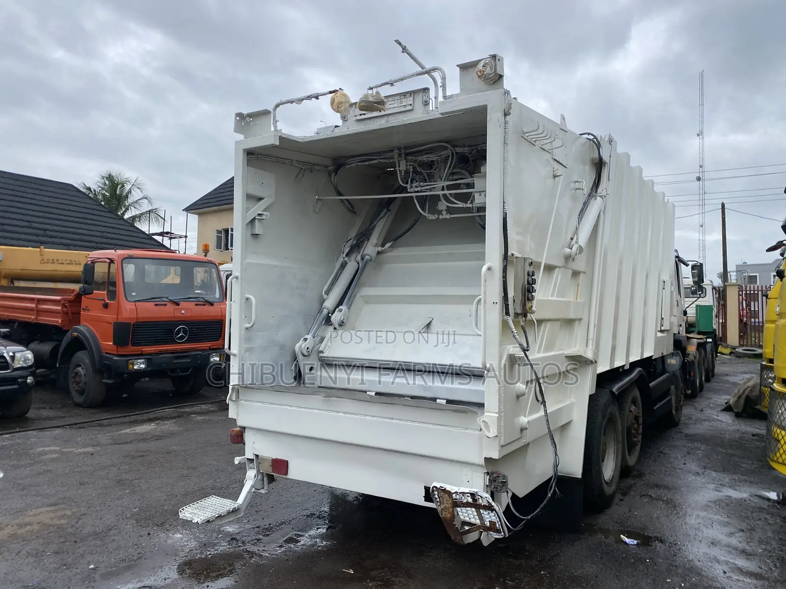 Man Diesel Garbage Truck