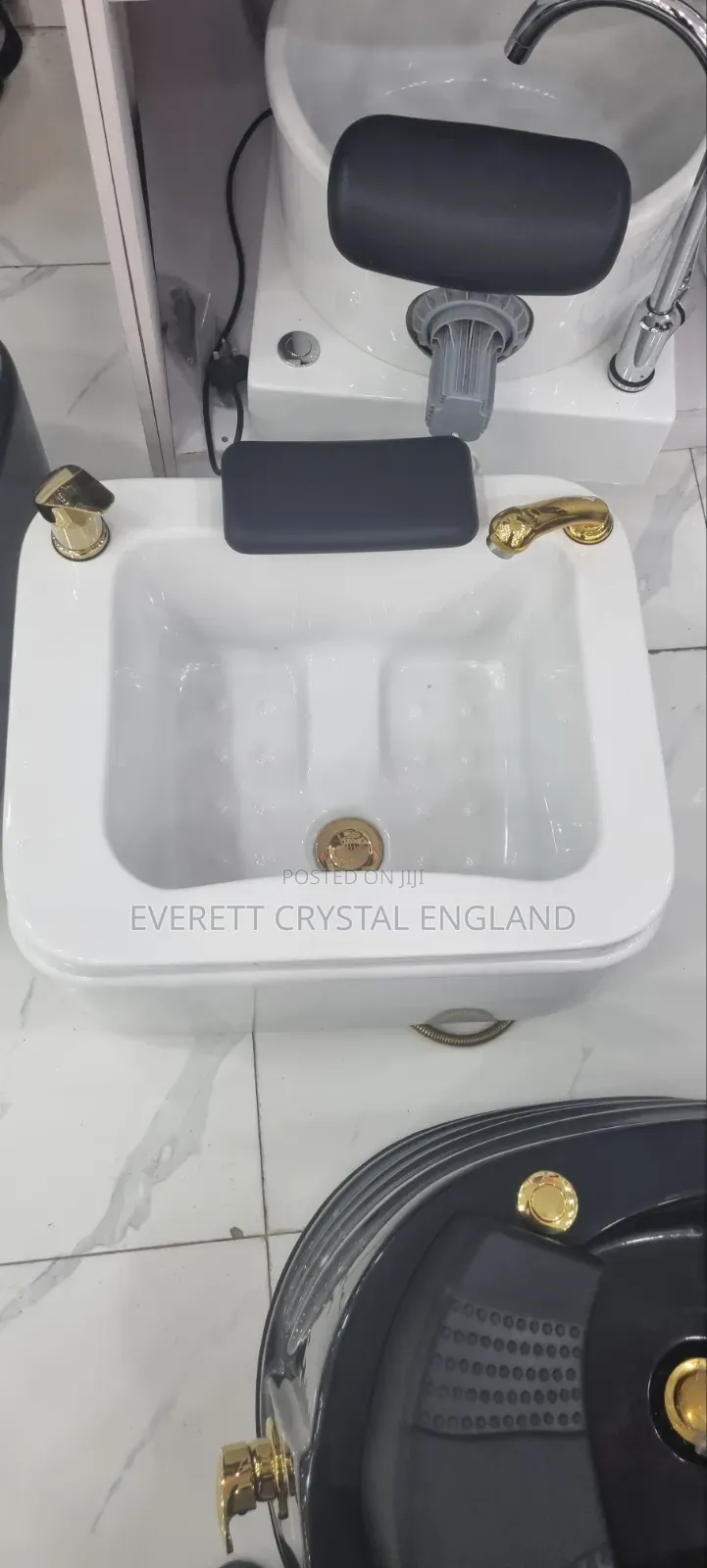 Square Pedicure White