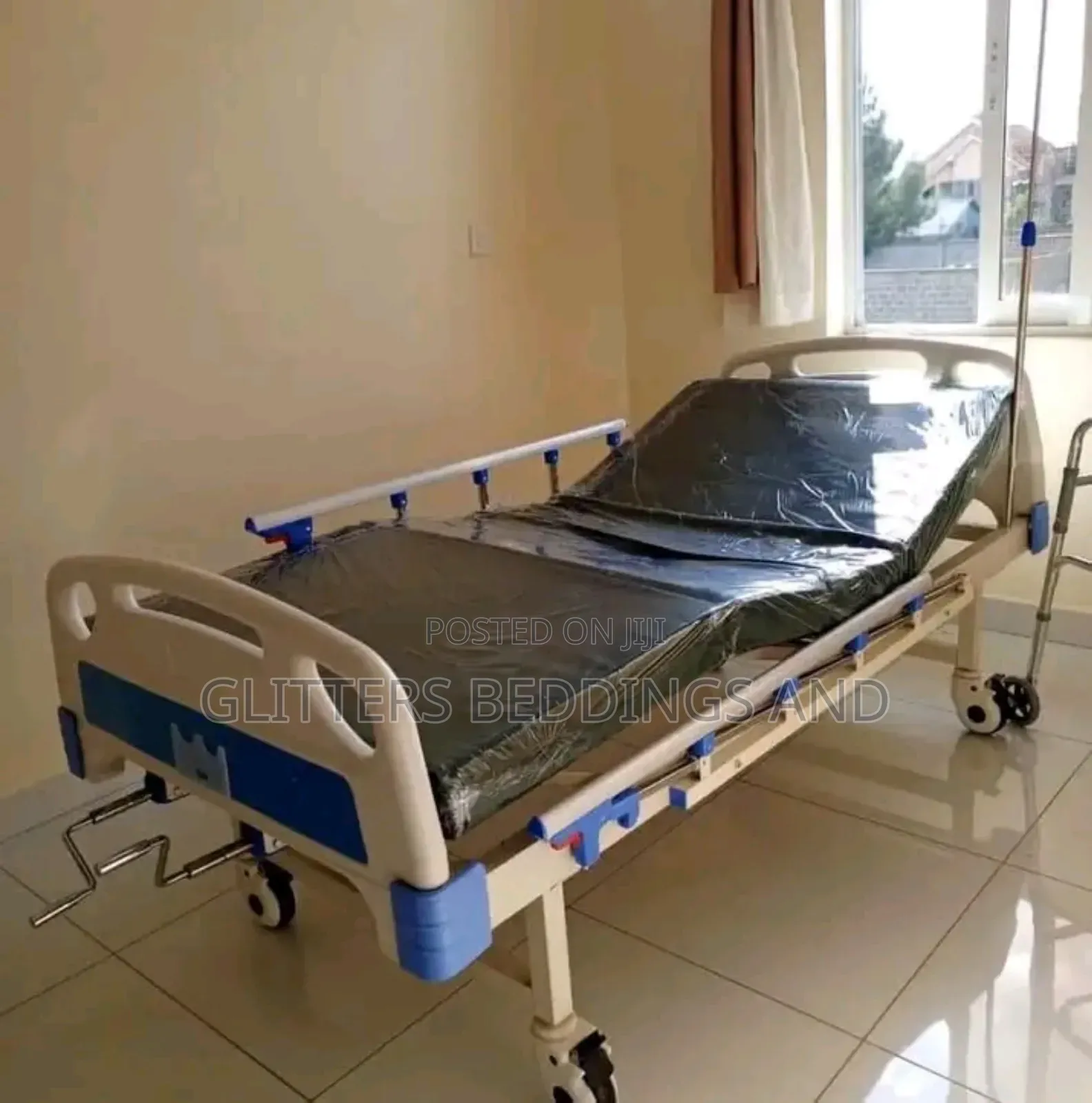 Hospital Mackintosh