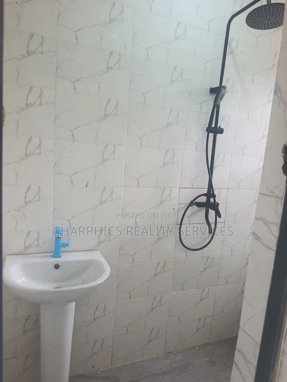 Mini Flat in Palmgroove for rent