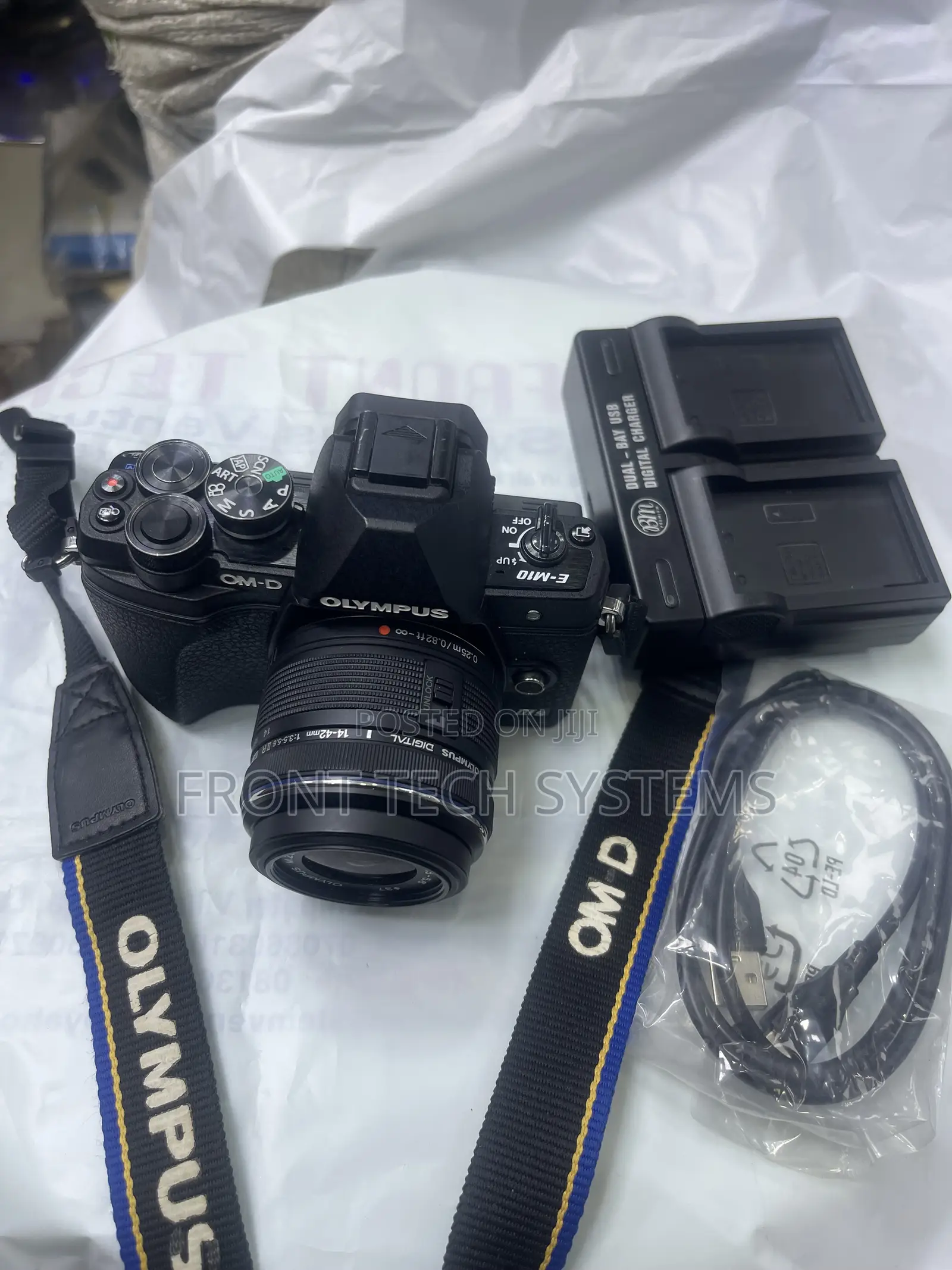 Olympus E-M10 Video Camera