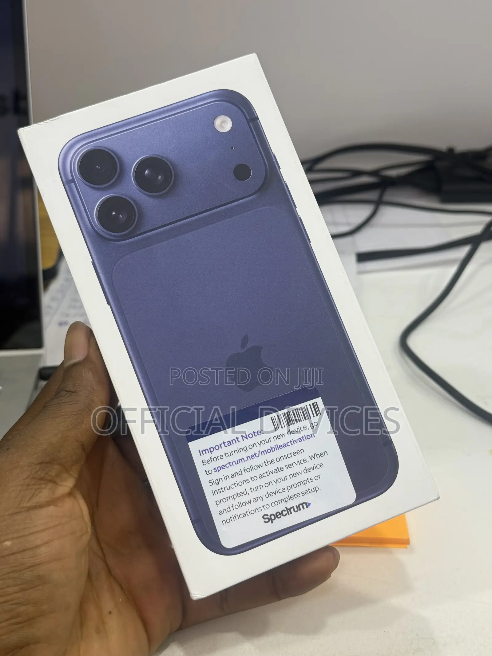 New Apple iPhone 17 Pro Max 256 GB Blue