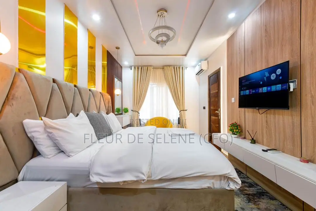 One Bedroom Luxury Apartment