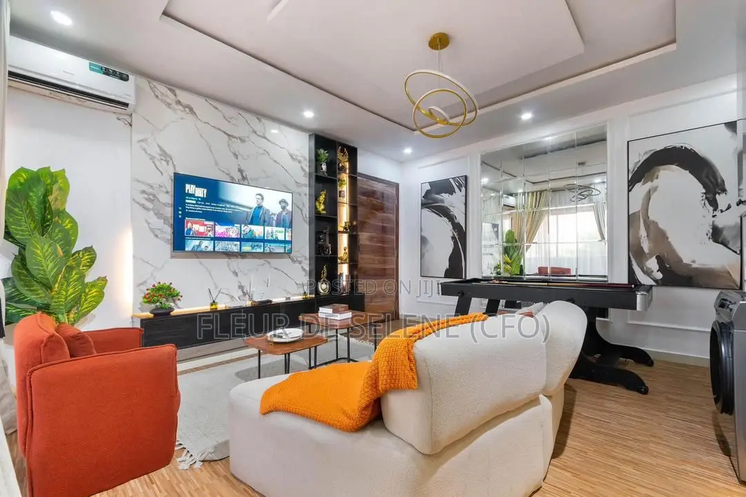 One Bedroom Luxury Apartment
